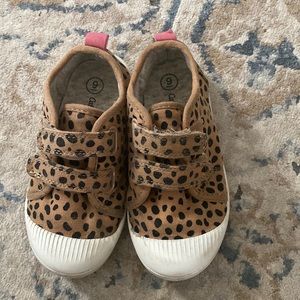 Toddler shoes